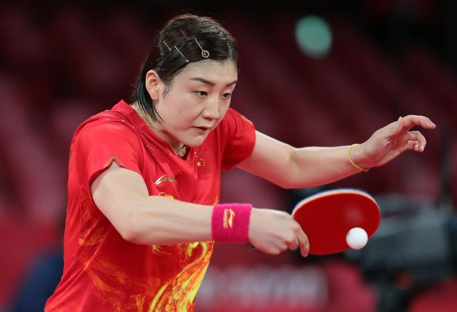 更是整个团 更是整个团