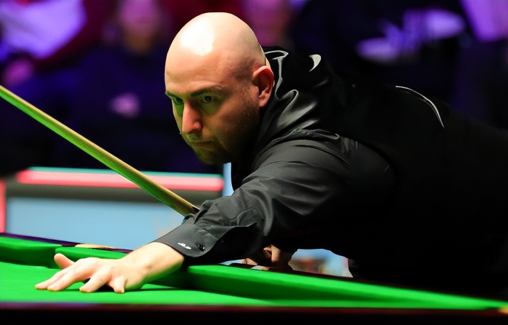 任决策显得 任决策显得