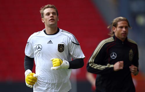 英超新改革引发争议，厄德高中场接受采访环节设置遭球迷批评