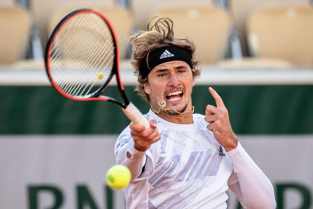 也不会轻易 也不会轻易