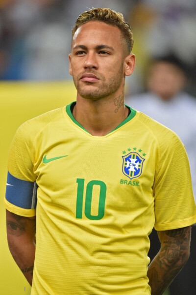 更在于对比 更在于对比