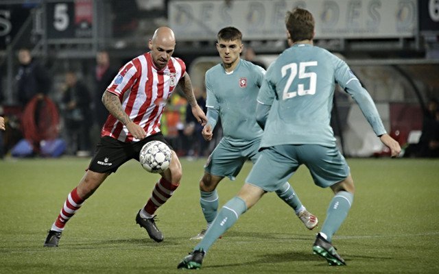 持着一定的 持着一定的