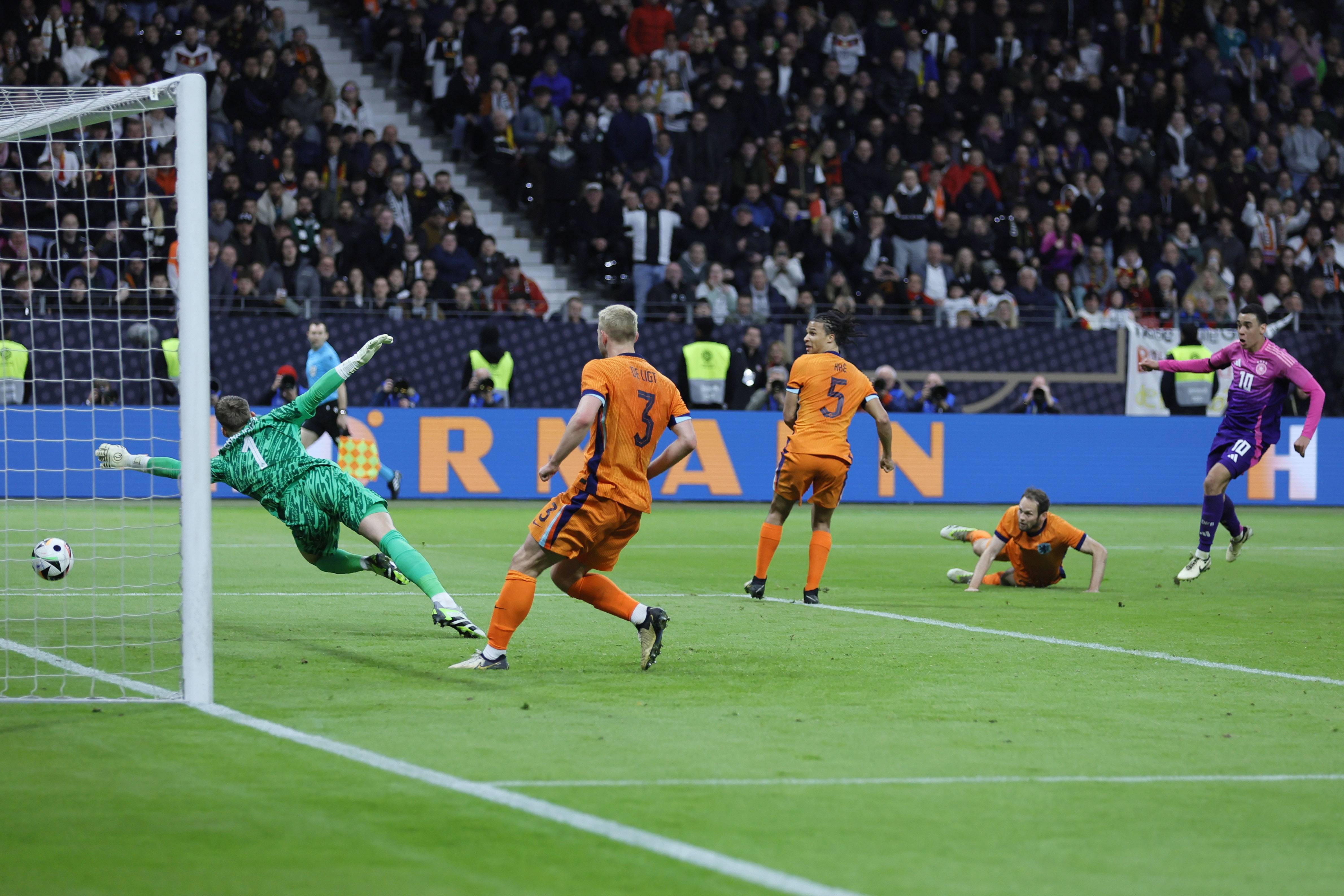 垒跑垒员直 垒跑垒员直